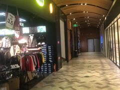 -砂之船奥莱(南京江宁店)