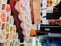 -雍容荟帝王蟹活龙虾展台自助(IFS黑金店)