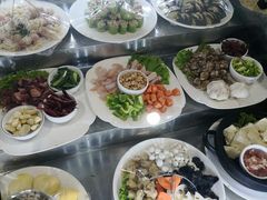 -鑫渔港海鲜本地菜·山海关浑锅(东戴河店)