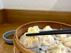 -馋三尺蟹粉小笼(人民广场店)