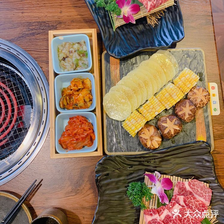 打卡滨江网红日式烧烤店