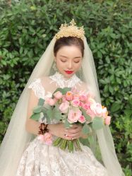 -艾米丽婚纱礼服