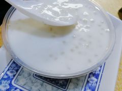 椰汁西米薏米-百花传统甜品店(原址店)