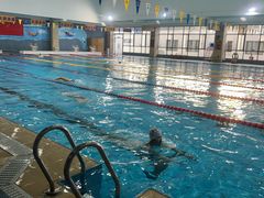 -晋爵会游泳馆(海湾公园店)