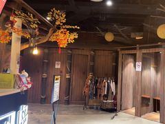 -暴风岛沉浸式体验馆(百联世纪店)