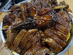 -大眼强五杯鹅·桑拿鸡煲