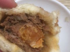 咸蛋黄超人包-老陶包子铺(南大西南村店)