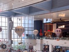 -冰纷万象滑冰场(深圳万象城店)