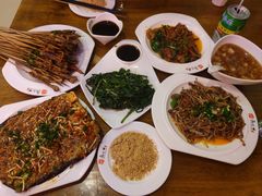 -范二妹独特烧烤夜宵城(宜宾总店)