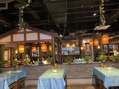 -张氏宽窄巷成都菜(澳德乐店)