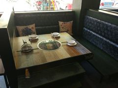 卡座-彩鹿·潮汕·鲜牛肉·自助火锅(伊电园店)