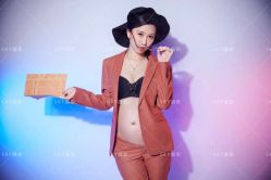 -XM·小萌摄影(万虹广场店)