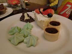 -上海龙之梦万丽酒店