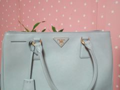 -PRADA普拉达(国金中心店)