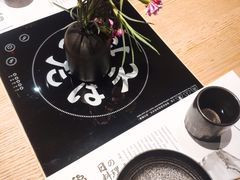 -枝魯枝魯自助料理