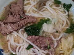 -鑫花溪牛肉米粉(凤凰街创始总店)