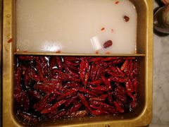 -尚尚仙·酸汤猪手·猪肚鸡火锅(华联万柳购物中心店)