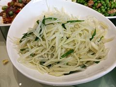 -旅宁大酒店