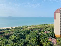 -三亚湾海居铂尔曼度假酒店