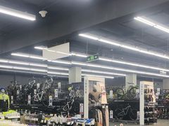-迪卡侬(越秀公园店)