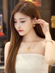 -老凤祥银楼(五角场万达广场店)