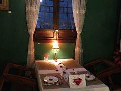 靠窗位-花·fleur古董西餐厅(西城夜未央店)