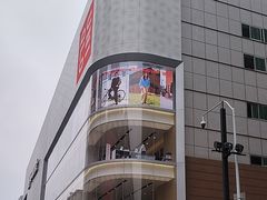 -优衣库(长沙国金中心店)
