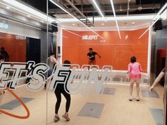 -乐刻健身(龙华红山6979店)