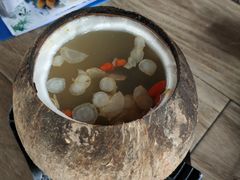 原汁椰子炖竹丝鸡-花溪雨·森林餐厅(石基店)