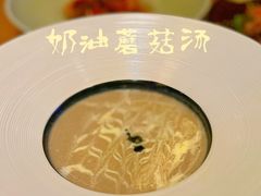 -MARU玛露音乐餐厅(大学路店)