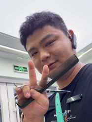 点击看大图 -LJOY丽锦造型·烫发染发
