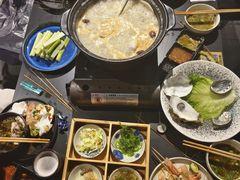 -牛牛和牛海鲜粥底火锅(长虹国际城店)