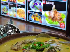 -六和聚传统烤鸭.天津菜(和平店)