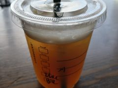 -星巴克(南通世茂广场店)