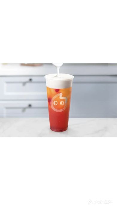 CoCo都可(修水联盛广场店)奶霜莓莓果茶图片