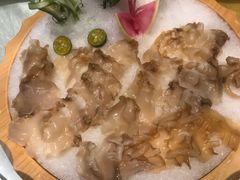 -榕树下海鲜馆(坪山路店)