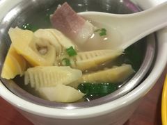 -小杨生煎(成山巴黎春天店)