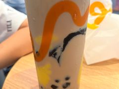 奶茶三兄弟-CoCo都可(北苑K酷店)