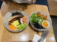 日式煎三文鱼饭-Wagas沃歌斯(太古汇店)