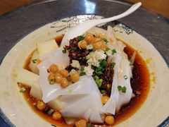 米豆腐拼卷粉-阿婉贵州苗家酸汤鱼(梅林店)