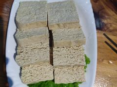 -风情丽江斑鱼火锅(孙家沟西南路80号店)