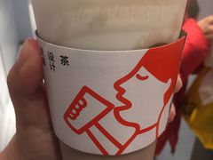 -喜茶(北京华贸购物中心店)