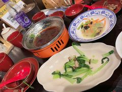 -古都历食南京菜·烤鸭·鸭血粉丝·汤包(南京博物院店)