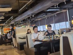 -大头虾越式风味餐厅(光明广场店)