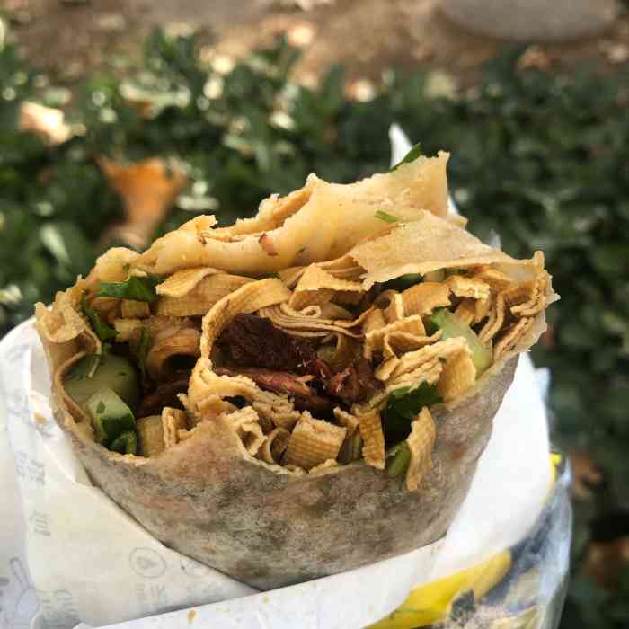 鲜粮卷饼王(大望路店)-"看着好有食欲,就买来试试这个味道真的不.