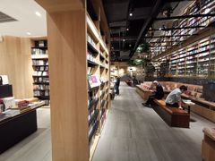 -覔书店(壹方城店)