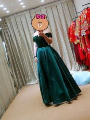 复古优雅-觅白婚纱礼服馆