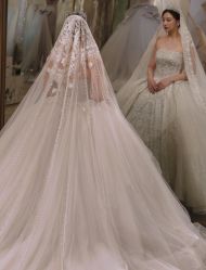 -艾米丽婚纱礼服