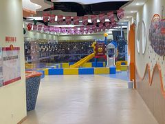 -蓝旗亲子游泳(范湖万达广场店)