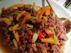 -费大厨辣椒炒肉(高铁吾悦广场店)